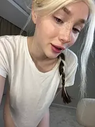 KittiLin webcam model stream image