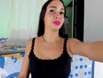 issalovexxx webcam model stream image