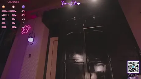 Iam_elii1 webcam model stream image