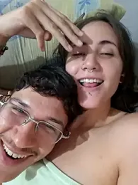Casal_HotBrisa webcam model stream image