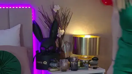 EvellineClaire webcam model stream image