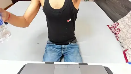 Dever_Bhabhi_ webcam model stream image