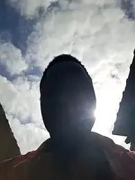 Petrossa webcam model stream image