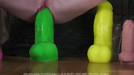 Kisakis webcam model stream image