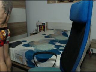 Robby Shaw webcam flirt4free model stream image