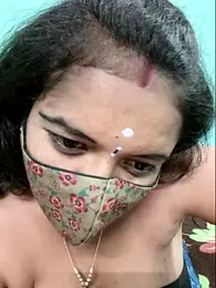 Ramya-hot-gueen webcam model stream image