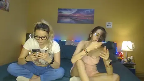 Tasty_Shape webcam model stream image