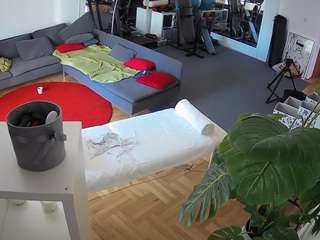 voyeurcam-julmodels-living-2 webcam model stream image
