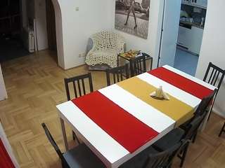 voyeurcam-julmodels-dining webcam model stream image