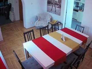 voyeurcam-julmodels-dining webcam model stream image