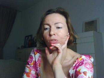 AngelicFenix webcam bongacams model stream image