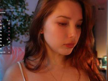 _Q_ webcam bongacams model stream image