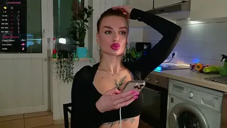 MissLovex webcam model stream image