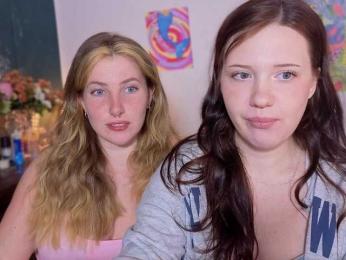 EzheVika webcam model stream image