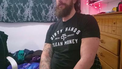 Beardedveteran webcam model stream image