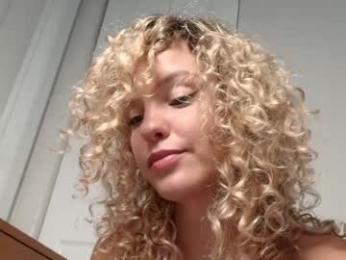 theislandgirl chaturbate stream image, 20.05.2025 15:00