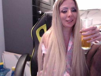 blondalina bongacams stream image