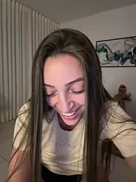 BelleLouiseVp stripchat stream image