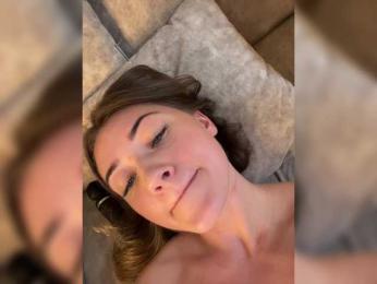 juicy-peachh bongacams stream image, 03.06.2025 05:20