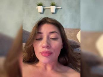 juicy-peachh bongacams stream image, 03.06.2025 05:20