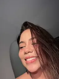 Aryrosee stripchat stream image