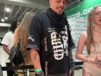 eve003300 chaturbate stream image, 27.06.2025 21:10