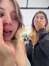 Enyeld_ruru stripchat stream image