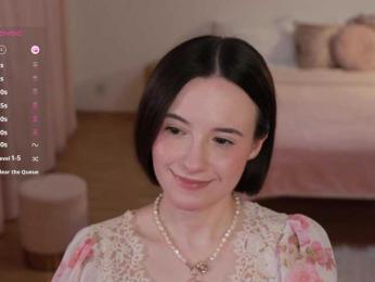 MissEssie bongacams stream image, 30.06.2025 15:40