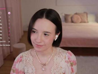 MissEssie bongacams stream image, 30.06.2025 15:40