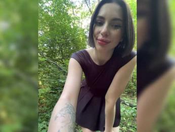 BabyDarii bongacams stream image, 02.07.2025 11:00