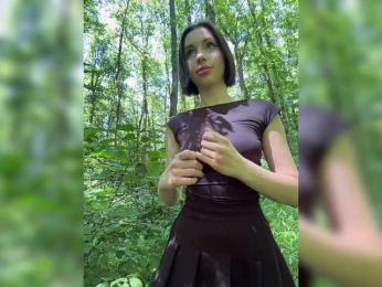 BabyDarii bongacams stream image, 02.07.2025 11:00