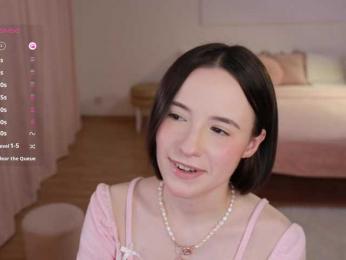 MissEssie bongacams stream image, 04.07.2025 14:10