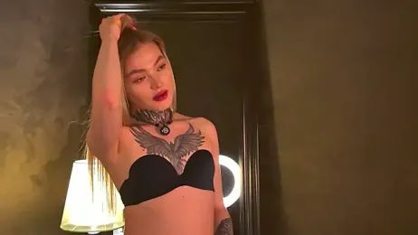 AriWild stripchat stream image, 06.07.2025 07:40