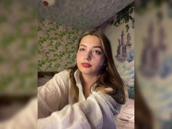 little-devil bongacams stream image