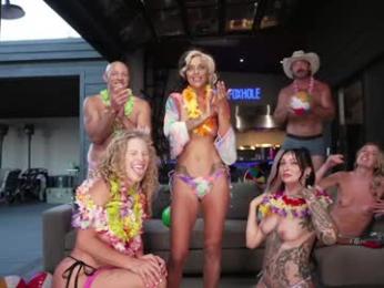 blondefoxsilverfox chaturbate stream image