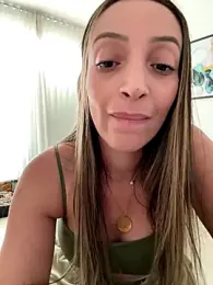 BelleLouiseVp stripchat stream image