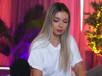 ArtTeasee bongacams stream image