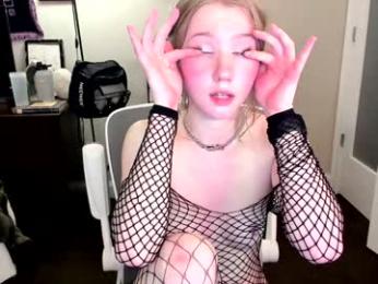 eve003300 chaturbate stream image, 08.08.2025 22:20