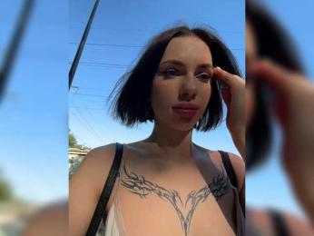 BabyDarii bongacams stream image