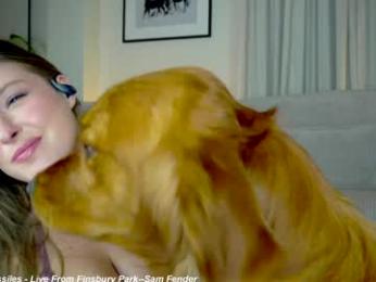 x_lily_x chaturbate stream image, 19.08.2025 21:40