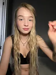 Baby_Tiny stripchat stream image, 10.09.2025 11:30