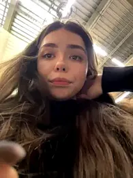 pantyless stripchat stream image