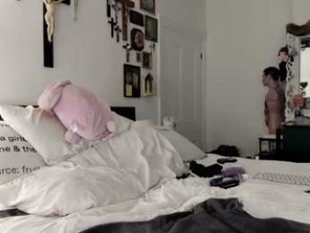 eve003300 chaturbate stream image, 07.10.2025 22:40