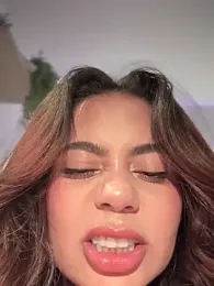 Aryrosee stripchat stream image