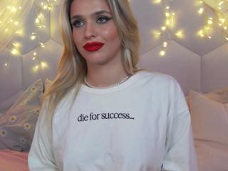 Maci Reynolds flirt4free stream image