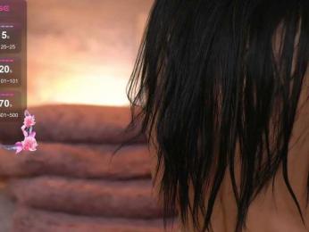 KairaAndrews bongacams stream image