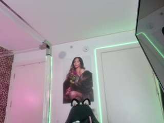 strellakat camsoda stream image