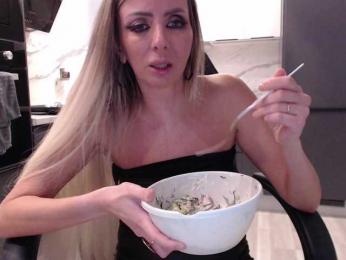 blondalina bongacams stream image