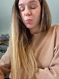 lucie_mehott stripchat stream image, 27.11.2025 08:30
