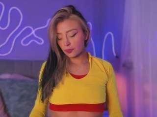 sofly-s camsoda stream image, 28.11.2025 12:10